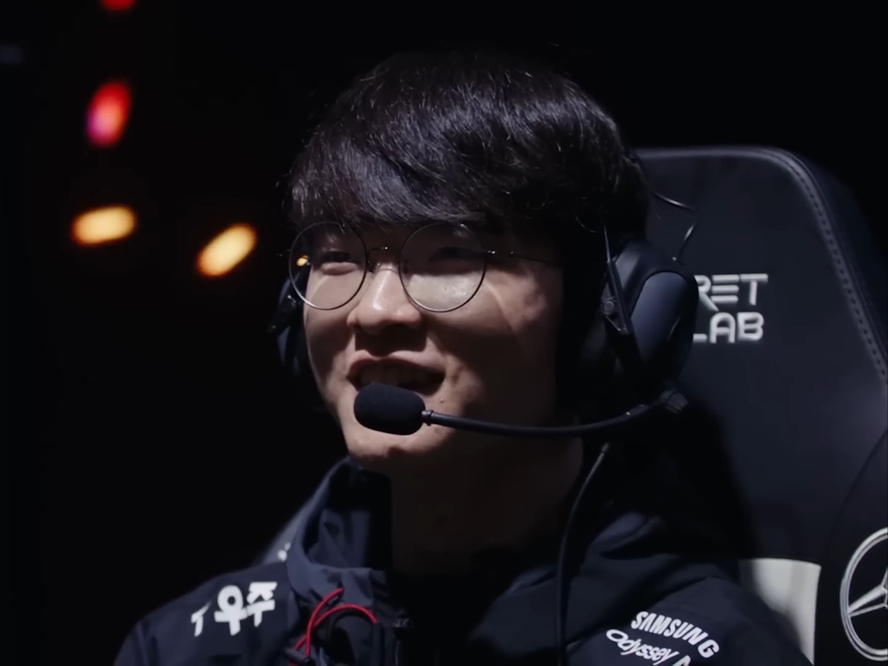 四连胜锁定B组第一！RNG晋级2023德玛西亚杯八强！