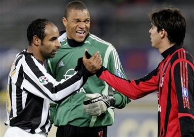 T1官方：和T1二队下路Smash选手成功续约