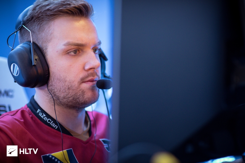 五冠大魔王！Faker斩获职业生涯第五座全球总决赛冠军