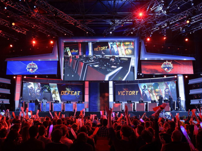 Heroic 和 B8 成功晋级 BLAST.tv Austin Major 2025 第二阶段