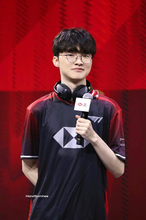 Complexity在IEM Cologne 2024 Play-in中战胜 ALTERNATE aTTaX